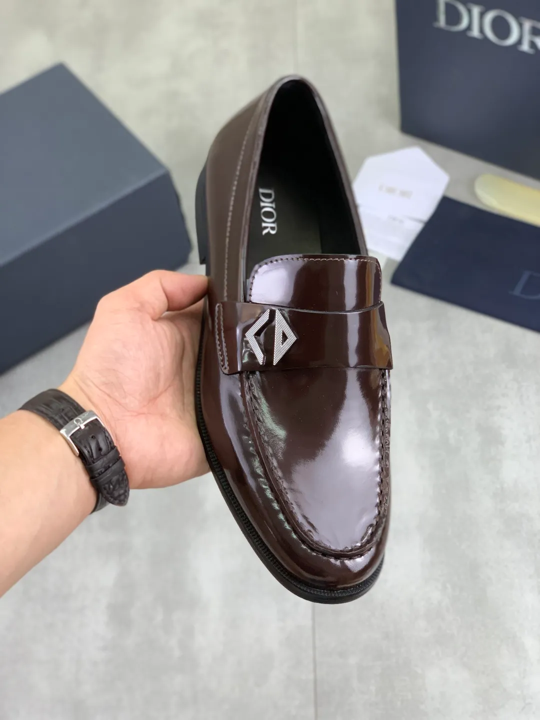 Men's men's shoes 💰P560 new style 💰high version 💎💎💎Dior original version! Top Italian purchasing agent! Men's business casual leather shoes, original imported open-edge beaded calfskin upper, ultimate texture, gentlemanly style, imported water-dyed cowhide inside, top-quality original Italian rubber outsole, first-class workmanship, top quality! Size: 39-44 (45 customized) 4️⃣ colors available